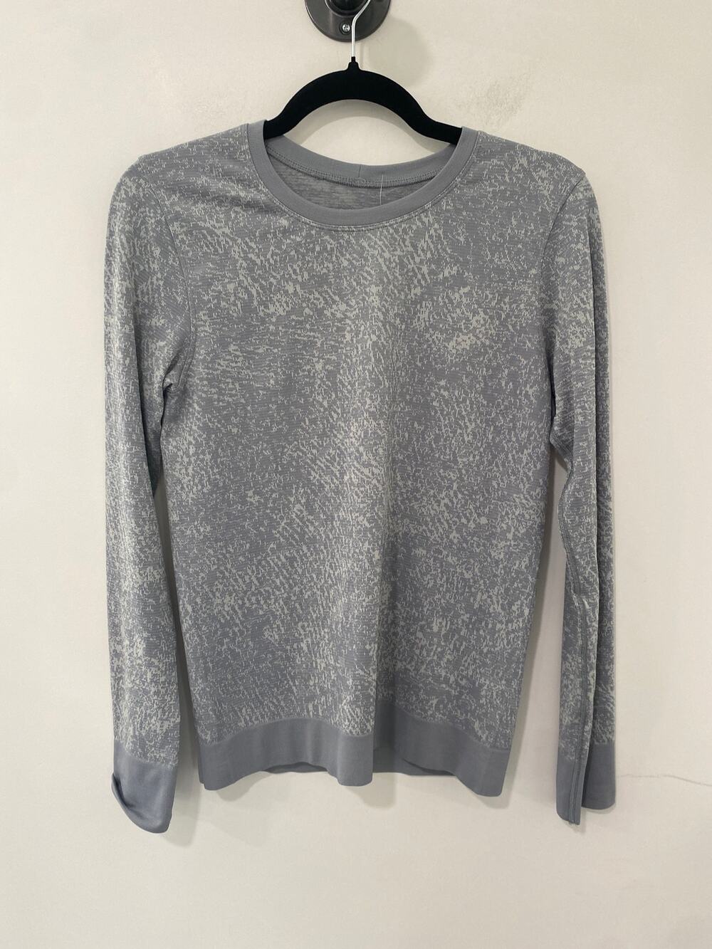 Lululemon Swiftly Breathe Long Sleeve Flora Fauna Rhino Grey / Vapor Size 6